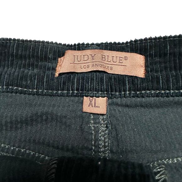 Judy Blue | Women | Emerald Green Corduroy Patch Pocket Mini Skirt | Size XL - Picture 5 of 11